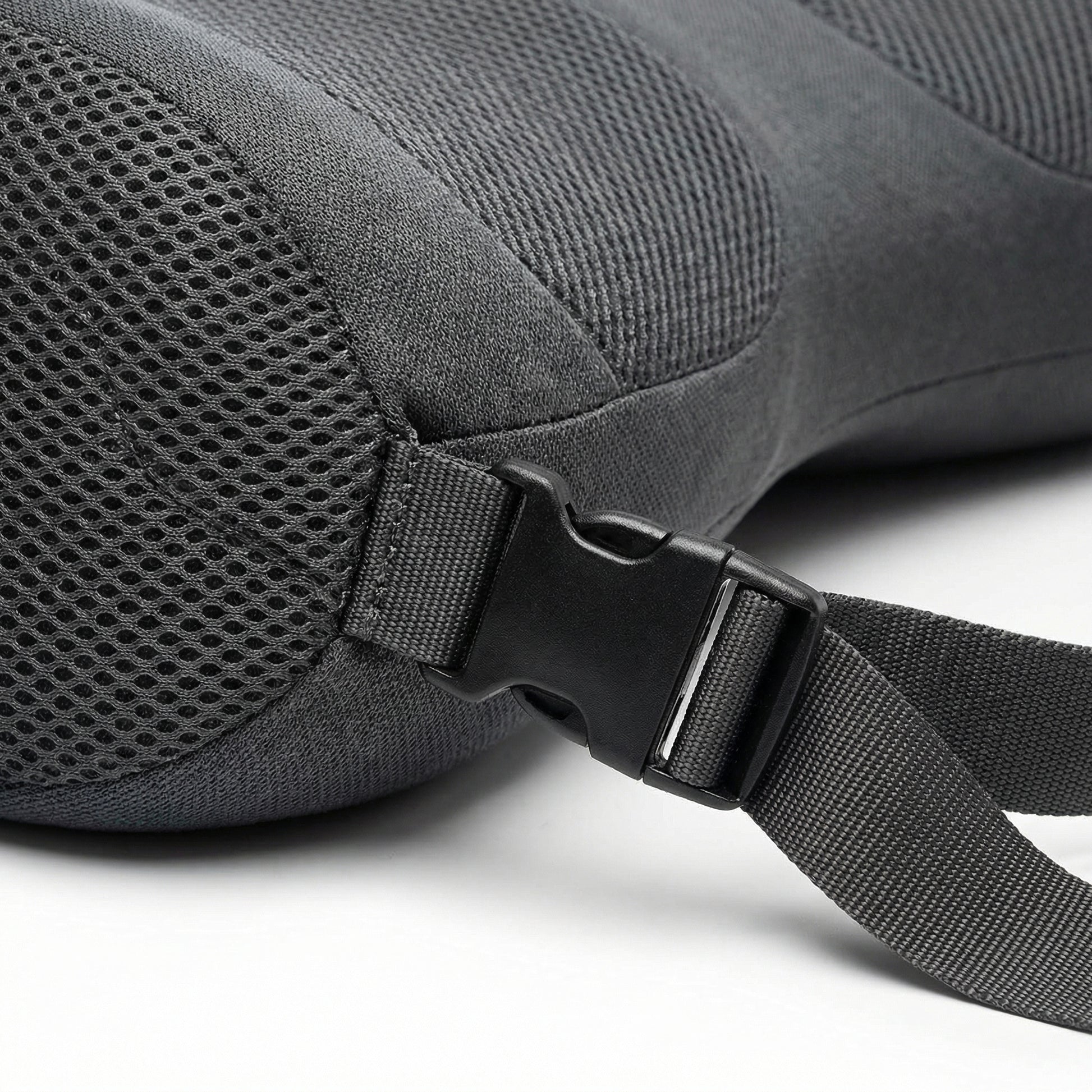 Coussin Ergonomique Support Lombaire & Hanche — vue détail matière et texture